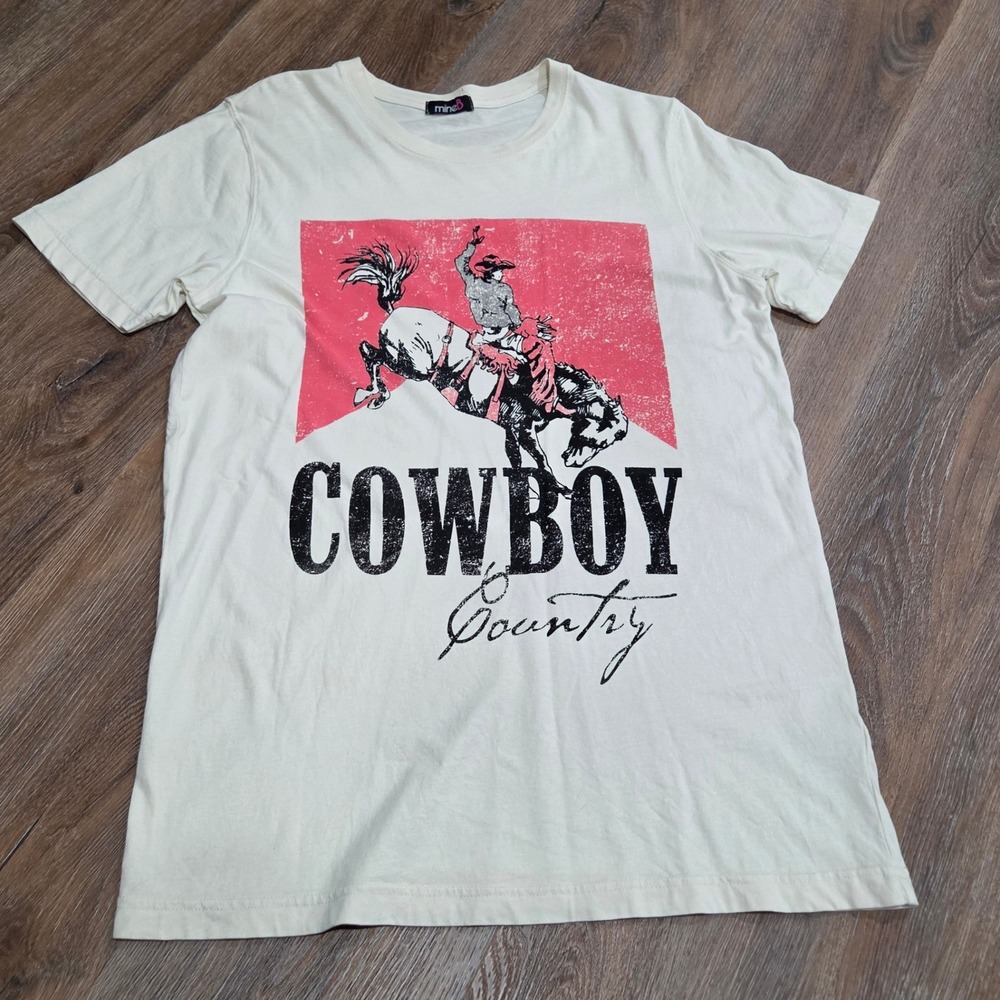 Mine B Cowboy Country Graphic Tee Cream Off White Western Rodeo T-Shirt Medium